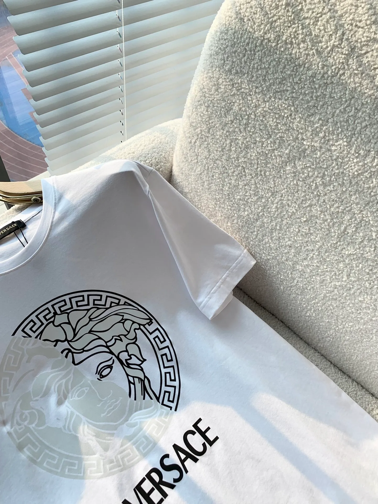 💰P85💥 VERSACE/ New Arrival T ！270 Premium ， ！ ！ ！ ！ ！ Breathable ！ ， 。 ： Cream White Black Sizes：M-3XL